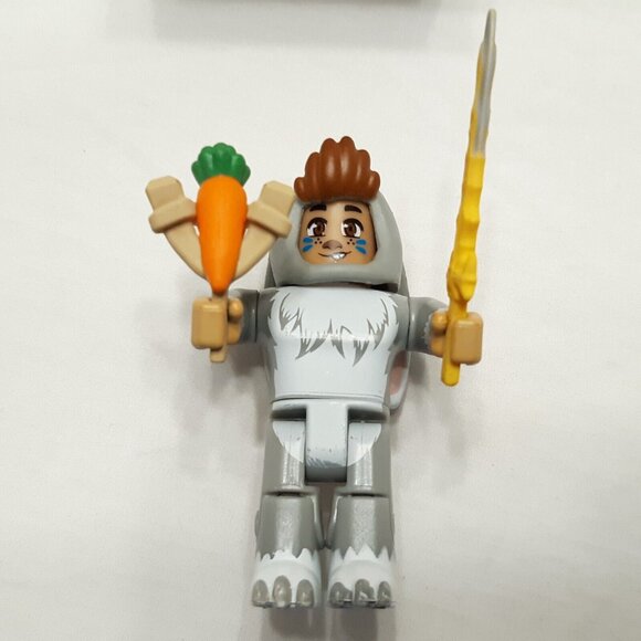 Roblox Series 10 Neverland Lagoon Tuck Brown Box Figure With Virtual Code New - Picture 6 of 11